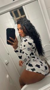 Chica busca chico en Sevilla: 