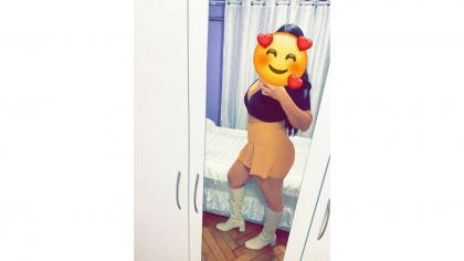 661119281: Chica busca chico en Lugo