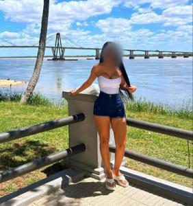 643352711: Chica busca chico en Tarragona