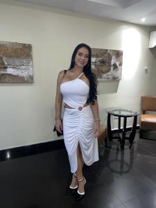 610402298: Chica busca chico en Madrid