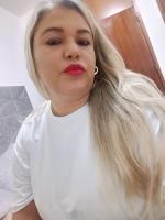 641937403: Chica busca chico en Pontevedra