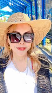 603144383: Chica busca chico en Pontevedra