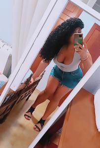 Chica busca chico en Granada: 