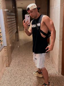 604364509: Chico busca chica en Madrid