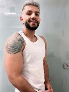 641035300: Chico busca chica en Tarragona