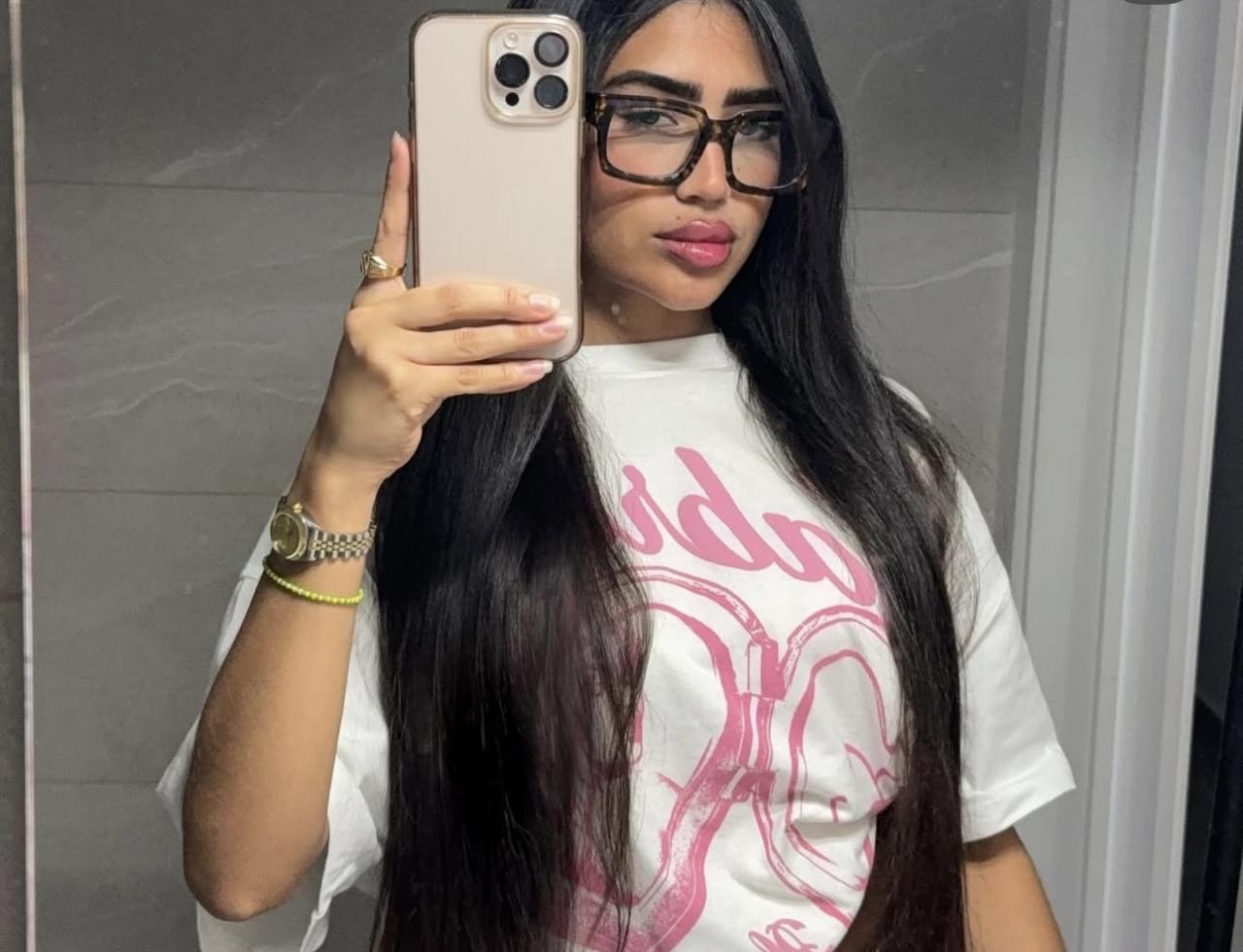 623114130: Chica busca chico en Orense