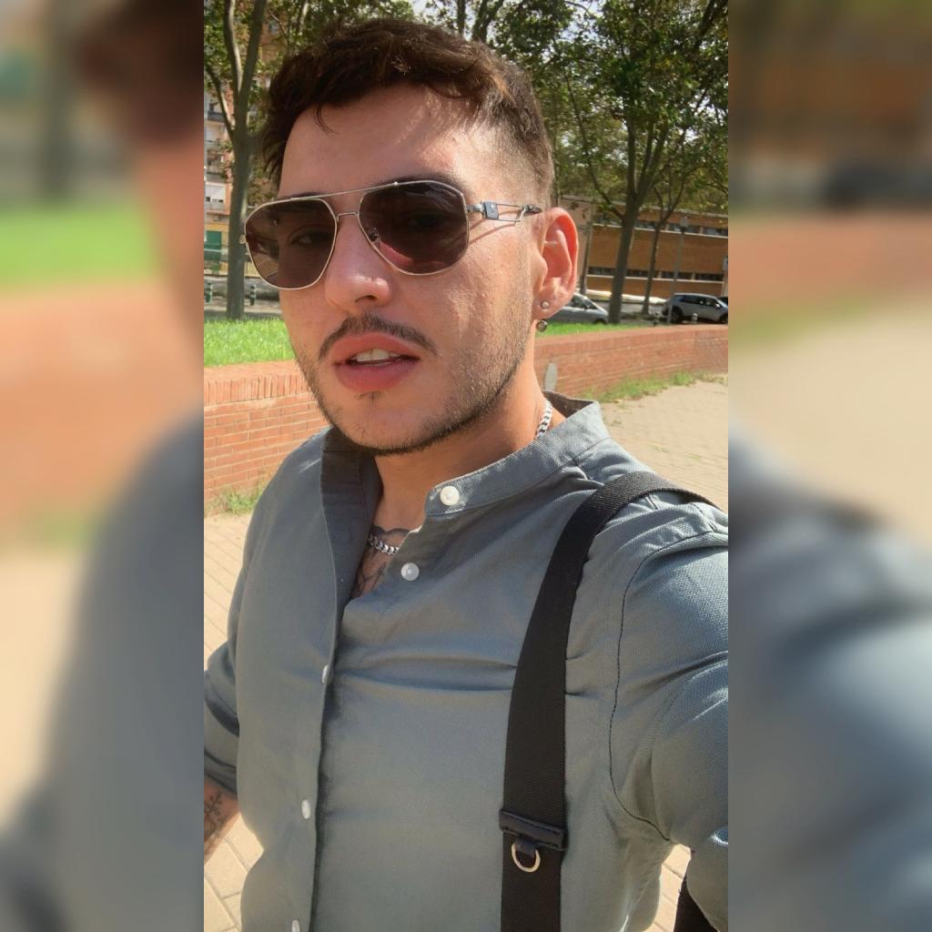 Chico busca chica en Barcelona: 