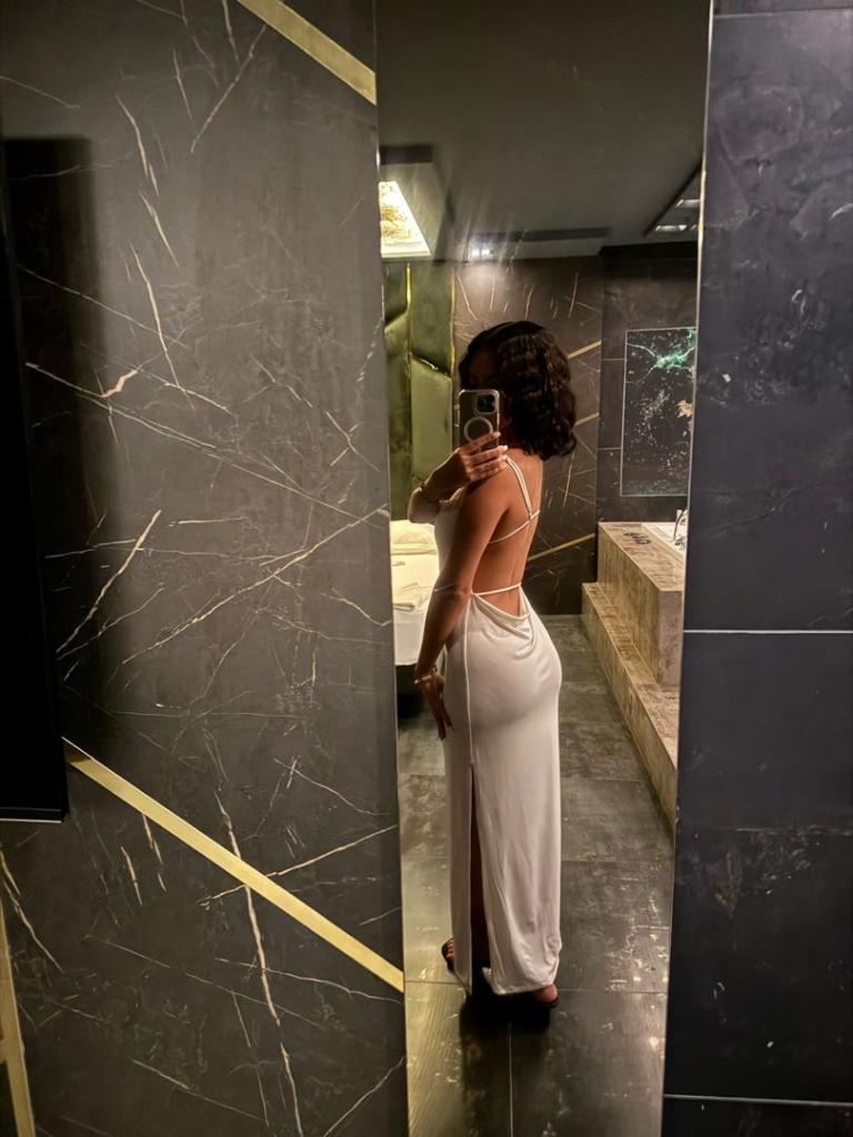 647208892: Chica busca chico en Alicante