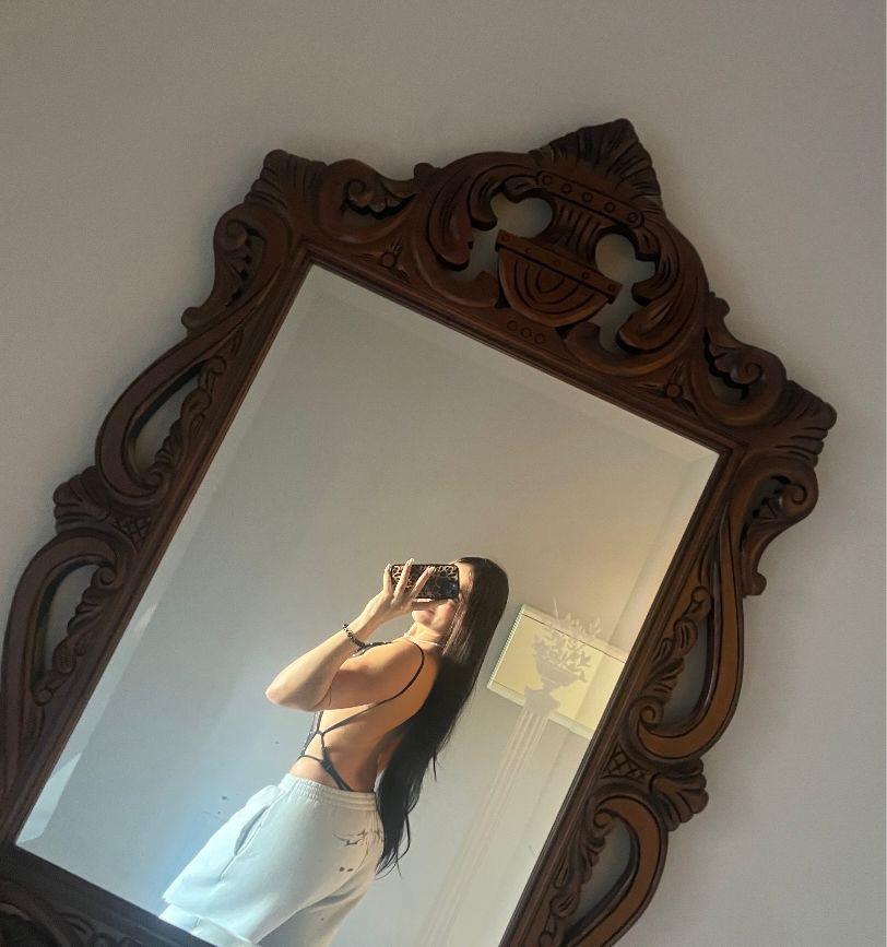 Chica busca chico en Almería: 