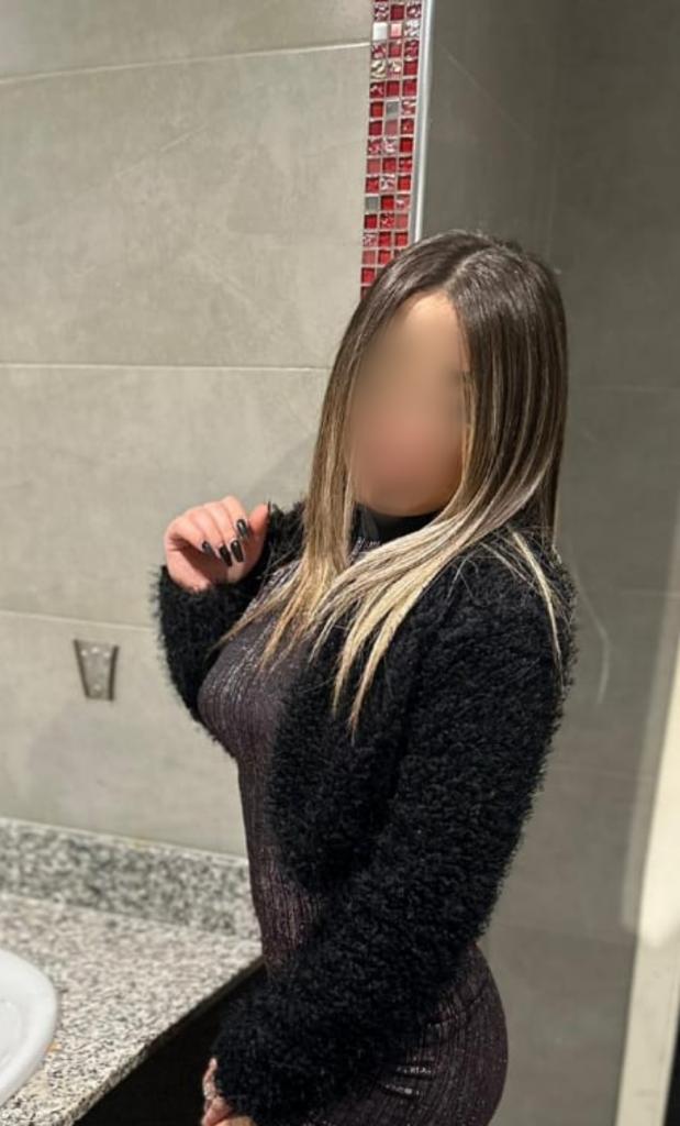 Chica busca chico en Granada: 