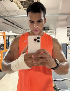 662430037: Chico busca chica en Madrid