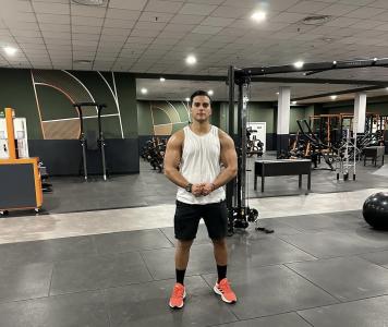 662430037: Chico busca chica en Madrid