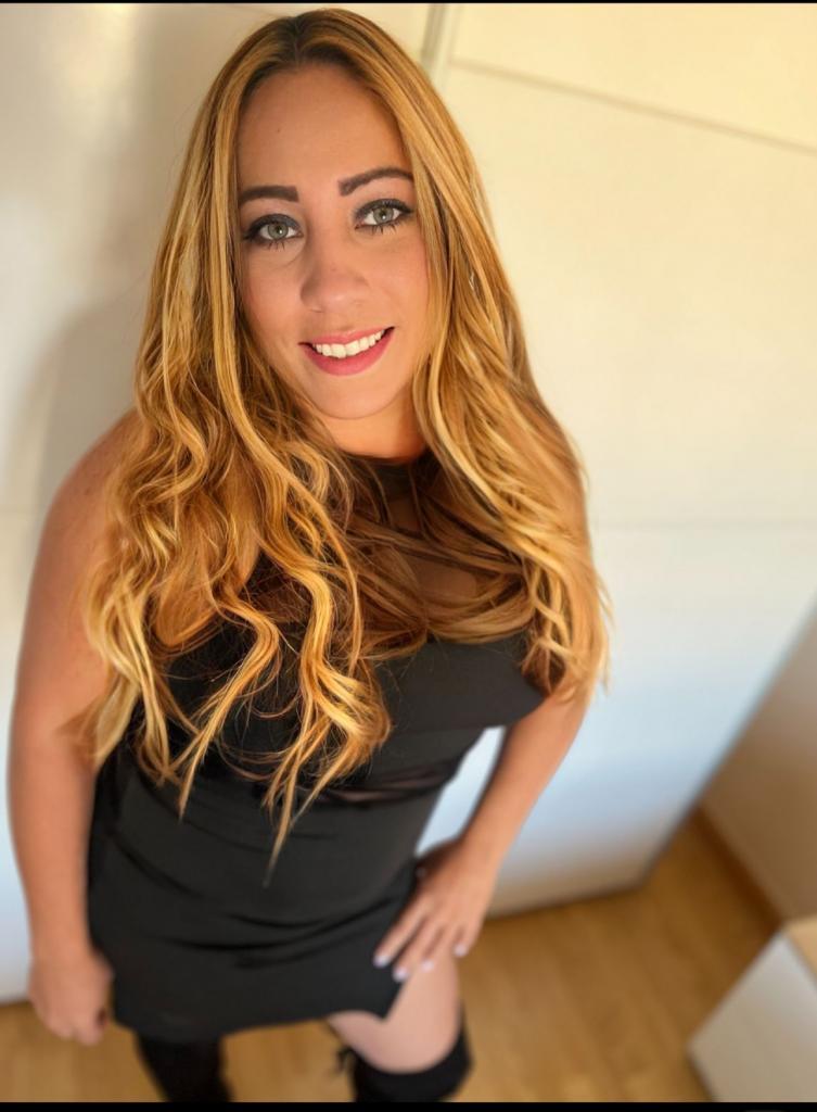 Chica busca chico en Jaén: 