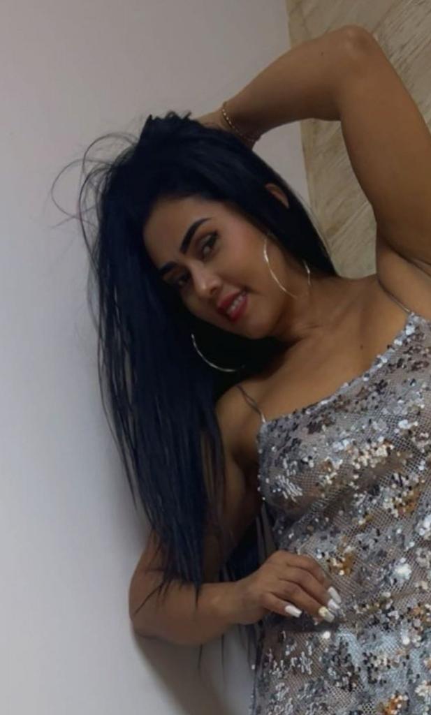 685107520: Chica busca chico en Cádiz