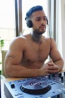 631253830: Chico busca chica en Madrid