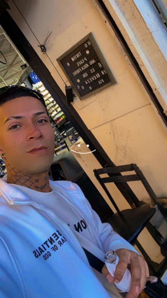 Chico busca chica en Barcelona: 