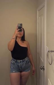 614531184: Chica busca chico en Sevilla