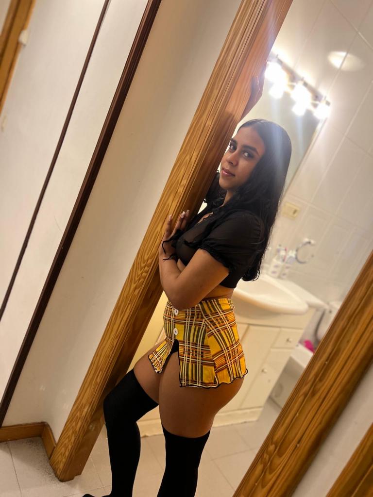 Chica busca chico en La Rioja: 