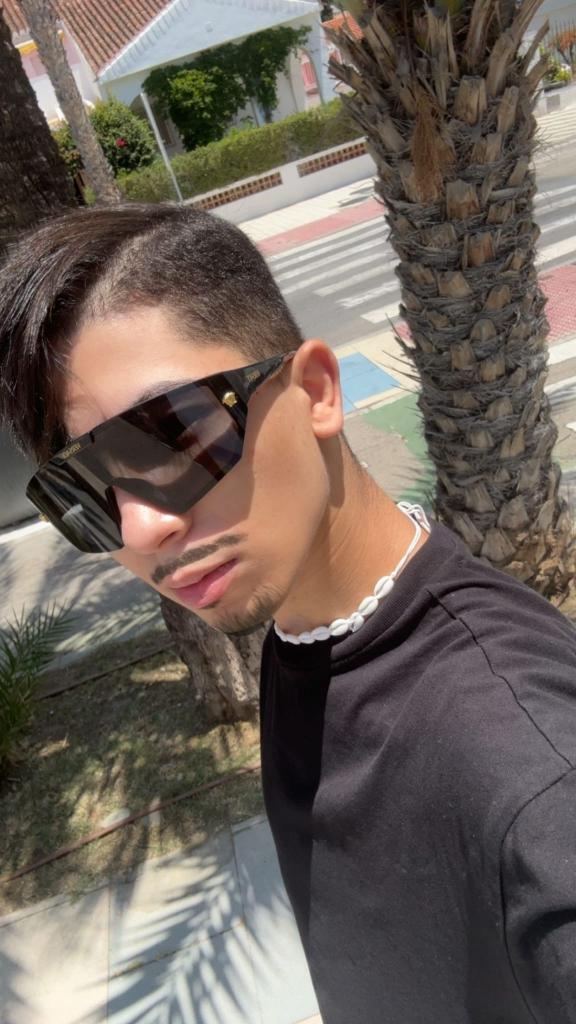 600683473: Chico busca chica en Granada