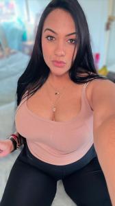 613947348: Chica busca chico en Lugo