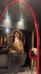 643941856: Travesti en Ibiza