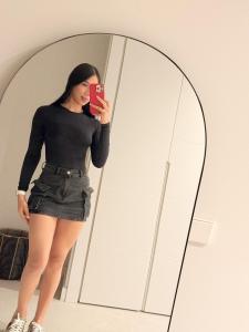 610920983: Chica busca chico en Málaga