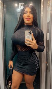 687043076: Transexual en Cádiz