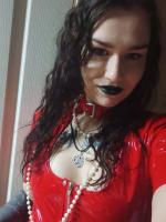 604296285: Chica busca chico en La Coruña