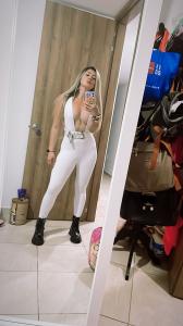 613232097: Chica busca chico en Madrid