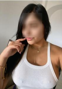 633413428: Chica busca chico en Navarra