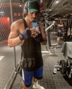 Chico busca chica en Barcelona: 