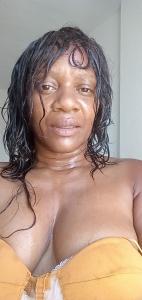 685017389: Chica busca chico en Cádiz