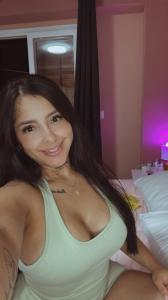 Chica busca chico en Ibiza: 