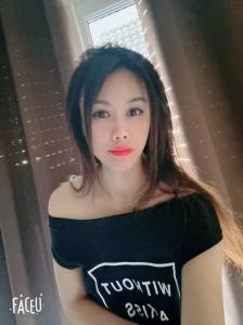 688141883: Chica busca chico en Barcelona