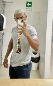 645043833: Chico busca chica en Gerona