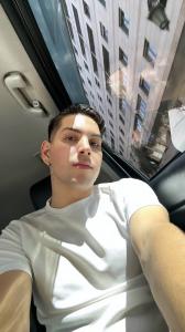 Chico busca chica en Asturias: 