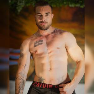 612561084: Chico busca chica en Cantabria