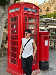 Chico busca chica en Ceuta: 