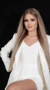 Chica busca chico en Granada: 