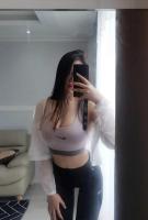 688149189: Chica busca chico en Barcelona