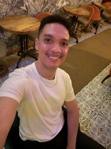 633830583: Chico busca chica en Valladolid