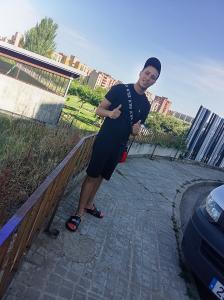 641344876: Chico busca chica en Barcelona