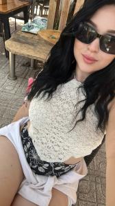 Chica busca chico en Ibiza: 