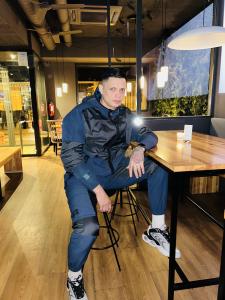 Chico busca chica en Murcia: 