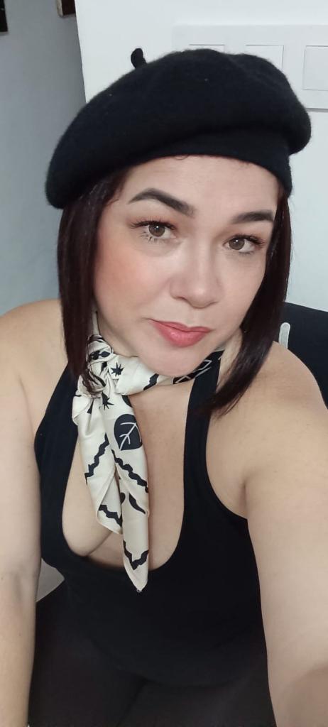 Chica busca chico en Castellón: 