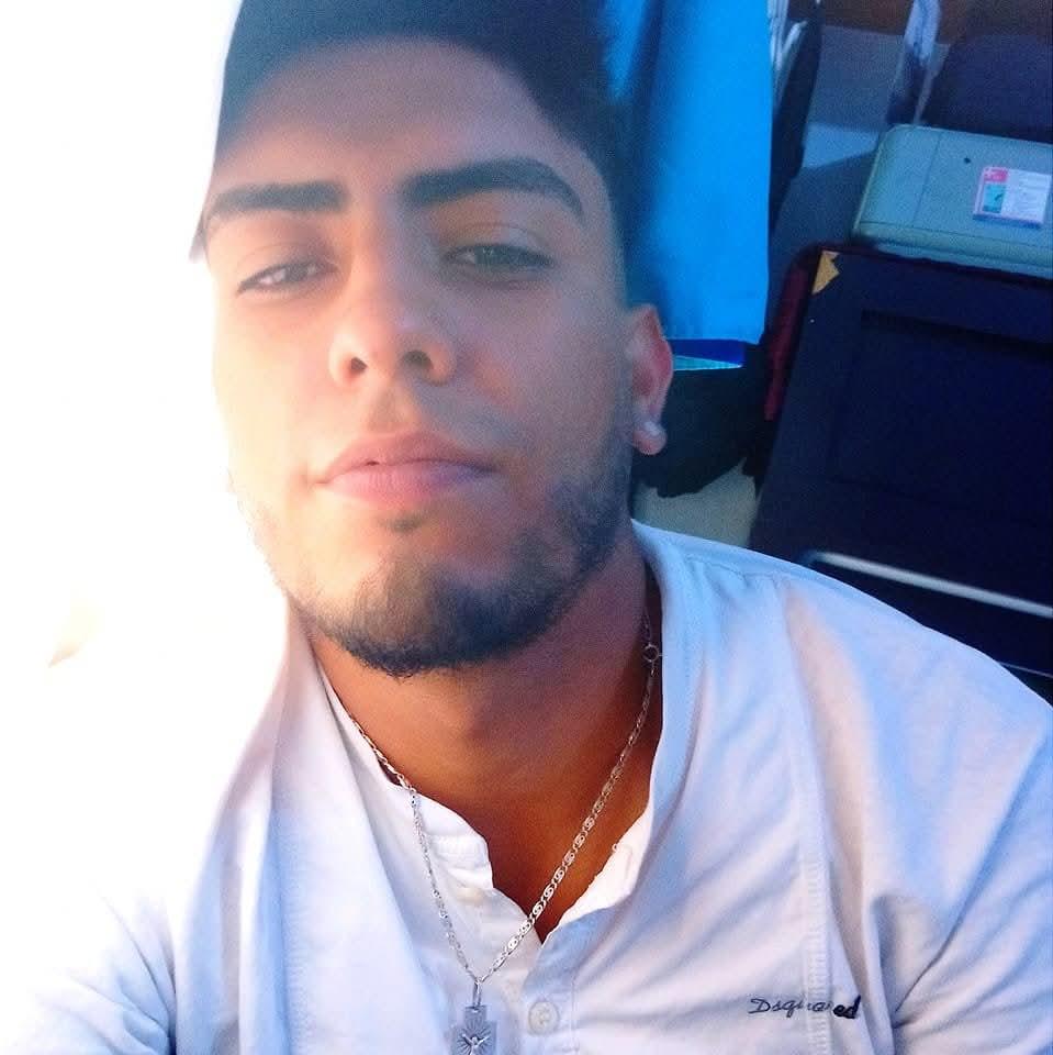 600672450: Chico busca chica en Barcelona