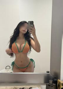 612408224: Chica busca chico en Barcelona
