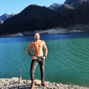 Chico busca chica en Barcelona: 