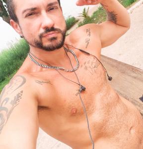 Chico busca chica en Barcelona: 