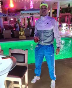 Chico busca chica en Alicante: 